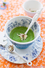 Organic Sweet Pea Baby Puree Baby Food Baby Puree Ideas Recettes Pour Bebe Photography Au Petit Gout Baby Food Recipes Homemade Recipes Baby Eating