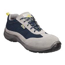 Delta plus safety boots and safety shoes. Deltaplus Safety Shoes Safety Shoes Today