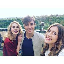 Backstage De Las Grabaciones De Tinielgrancambiodevioletta En Scopello Sicilia Mechilambre Jorgeblanco C Disney Actresses Clara Alonso Disney Channel Shows