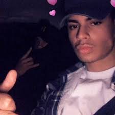 Stream Mark Davin music