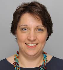 Astrid Dumont (42) is huisarts en heeft haar eigen praktijk in Nootdorp.  Sinds vorig jaar maakt ze naast Ksyos Dermatologie, Slaap en Cardiologie  gebruik van het Dermatologie thuisconsult. Wij spraken haar kort