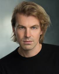 Adam Drew (@Mr_Adam_Drew)