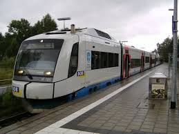 Vt109 Gmund Am Tegernsee In Lenggries Dieser Zug Fahrt Dann Weiter Nach Munchen Hbf Uber Obergries Gaissach Bad Tolz Warngau Zug Fahren Lenggries Fahren