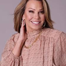 Rosemary Amundson's Instagram, Twitter & Facebook