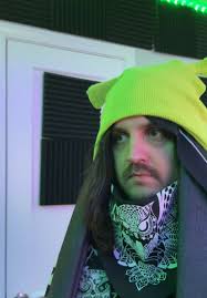 most casual edm listener. just put this