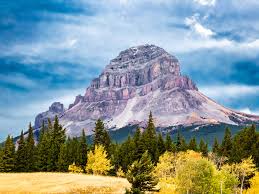 Gorgeous Crowsnest Mountains, Crowsnest Pass, Alberta