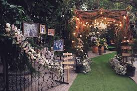 Wedding Rustic Surabaya Indonesia Raindropsdeco Weddingrusticsurabaya Rusticwedding Vend Latar Belakang Pernikahan Tempat Pernikahan Dekorasi Pernikahan