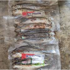 5 ekor ikan pindang layang, cuci bersih dan goreng hingga matang. Harga Pindang Ikan Layang Deles Terbaru Agustus 2021 Biggo Indonesia