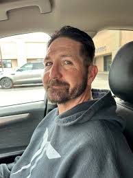 Jonathan Lee White ,, known as Jon or Jonty born October 1972 Ethiopia  raised in Cornwall UK. His daughter would like to know if he is safe and  well and to let