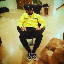 Chrisbrownofficial Pregaming Chris Brown Outfits Chris Brown Style Chris Brown
