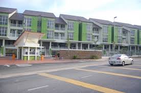 The management will be closing the outlet pending test results for all staff members. Rumah Untuk Dijual Mutiara Tropicana Petaling Jaya Tropicana Petaling Jaya Townhouse Intermediate Ejen Hartanah Berdaftar Tropicana Petaling Jaya