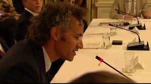 The ceo of palantir took a big swipe at silicon valley on tuesday as the software and data analysis company submitted its paperwork to go public. Palantir S Ceo Says Its Tech Is Used On Occasion To Kill People Here S Why It S Worth Billions Cnn Video