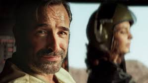 Rouge für einen umwerfenden look! Oss 117 Un Premier Teaser Devoile Pour Alerte Rouge En Afrique Noire