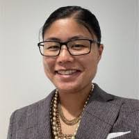 Holly Ballinger's Instagram, Twitter & Facebook