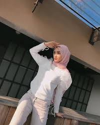Check spelling or type a new query. Dinah Bawazier Di 2021 Pakaian Wanita Mode Wanita Wanita