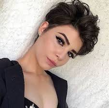 Whether you're on the fence and need some insight about the latest short haircuts or want to take your short hair from dull to. Pixie Cut Feminine Pixie Pixie Cut Short Hairstyles 2020 Novocom Top