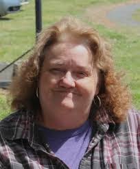 Amy Cryderman's Instagram, Twitter & Facebook