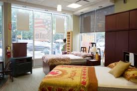 Rona Chang — Showing: Pregnancy in the Workplace