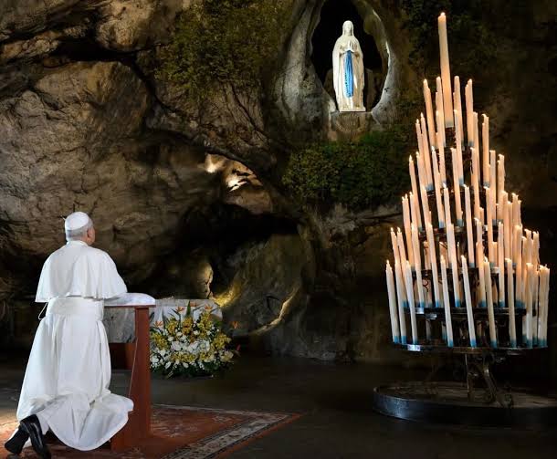 León XIV en Lourdes