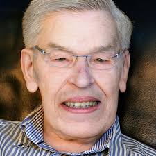 In memoriam Dr. Leendert van der Does