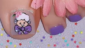 Uñas decoradas, estos diseños de uñas están basadas en dibujos animados, para realizarlo necesitaras uñas postizas, donde deberás realizar la decoracion de uñas, recortándolas y aplicando los tonos de esmalte adecuados para conseguirlo. Diseno De Unas Pie Oveja Diseno De Unas Pie Caricaturas Disenos De Unas Munequito Youtube