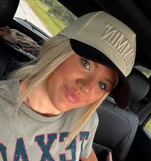 🖤CLOSET CLEAN OUT 🖤 pay pal, cash app or venmo ONLY smoke & pet free home  items from altard state, american eagle, boot barn, langstons, cavenders,  forever 21, etc. shipping is $5-12