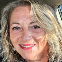 Denise Epperson's Instagram, Twitter & Facebook