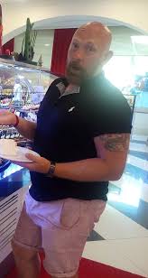 Met police think pc wayne couzens used his warrant card & lockdown to take sarah everard. Sarah Everard Serving Met Police Officer 48 Arrested Over Disappearance Express Digest