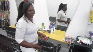 Retrouvez toutes les coordonnées et informations des professionnels dans l'annuaire pagesjaunes. Sable Retour D Un Salon De Coiffure Afro Le Mans Maville Com