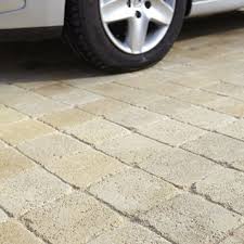 Les Produits Les Conseils Et Les Idees Pour Le Bricolage La Decoration Et Le Jardin Leroy Merlin Paves Exterieur Entree De Maison Exterieur Exterieur