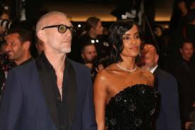 Lucy gresty xxx got to the entrance, I realized I was in