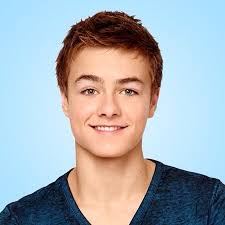 Taryn Compton (chriscompto0336)