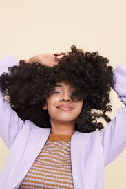 Achieving a great twist out takes a bit of practice, but there are some steps people often omit that can ruin the style. The Perfect Twist Out In Four Easy Steps