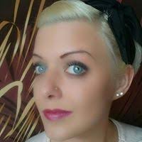 Julia Westphal (julchenwes)