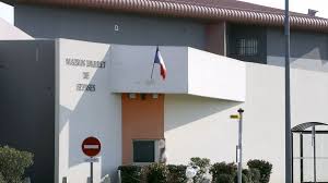 La Maison D Arret De Seysses Sommee De Depister Et De Fournir Des Masques Aux Detenus