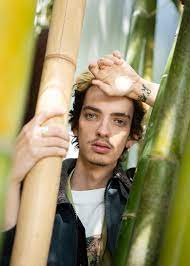 Kodi Smit Mcphee A Star Of X Men Dark Phoenix Has Real Life Battles The New York Times