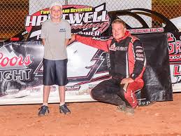 Sanders edges Timms for Hartwell Crate Late Model win