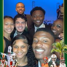 On Labor Day Weekend, Our Presidential Ambassadors had the opportunity to  go to Ft. Lauderdale and Miami where they visited Broward Community College  and Miami-Dade College to talk to current college ...