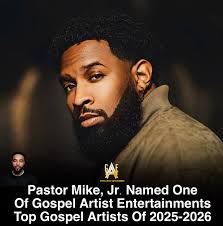 Photo Credit: James Cessna @jamescessnaphotography) COMEDIAN AND JOKE FARM  CO-FOUNDER AKINTUNDE SHINES ON STAGE AT THE 40TH ANNUAL STELLAR GOSPEL  MUSIC AWARDS NASHVILLE, TN