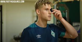 Gk kit is a different kit from the whole team that is why the gk kit is mostly awesome. No More Nike Umbro Werder Bremen 18 19 Training Jersey Home Kit Socks Leaked Footy Headlines