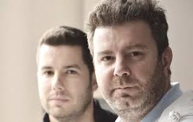 He is nicknamed boss of the bots, becoming the first bot billionaire. Cine Este Miliardarul Roman Daniel Dines Cel Care L A Detronat Pe È›iriac La 19 Ani A