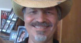 Stephen Weddle, a friendly cyclist and loving doctor, dies at 68