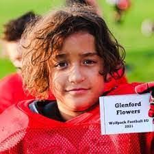 Glenford Flowers's Instagram, Facebook & TikTok