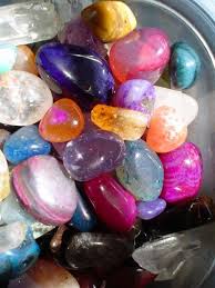 Pin By Rita On Differents Styles At Home Precious Stones Rocks Stones And Crystals Crystals And Gemstones