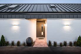 Then apply a new finish coat, using either veneer plaster or multiple coats of plaster compound. Plastering Over Brick Greg Proudfoot Plastering Ltd Christchurch