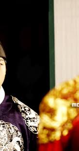 Yang, tries to clean up his life for his sick sister and nephew. Yeo Jin Gu Imdb