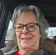 Packing cold potatoes in hot jars for pressure cooking