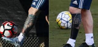 Cuántos tiene, diseños y fotos. Messi Tapa Los Tatuajes De Su Pierna Izquierda