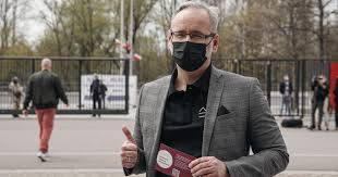 Jak dodał, w maju do nauki stacjonarnej mają docelowo wrócić uczniowie wszystkich klas. 3ag 7kuqwx2fum