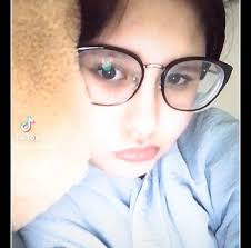 Good day everyone Please who can recommend any violin tuner App for me I  can get